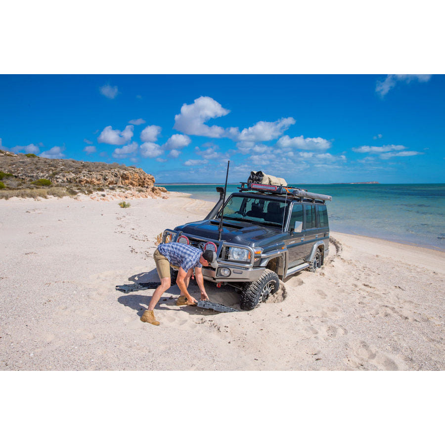 ARB TRED PRO Bergeboards (2 Stk) schwarz / schwarz von ARB