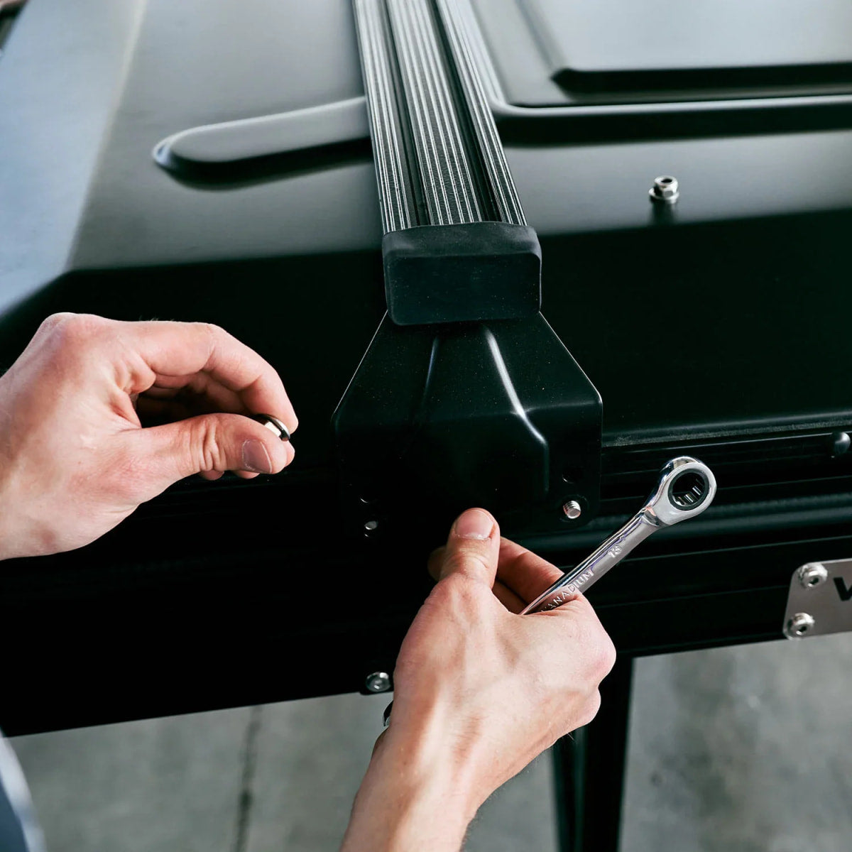 Dienstleistung - Dachzeltmontage bei Selbstabholung