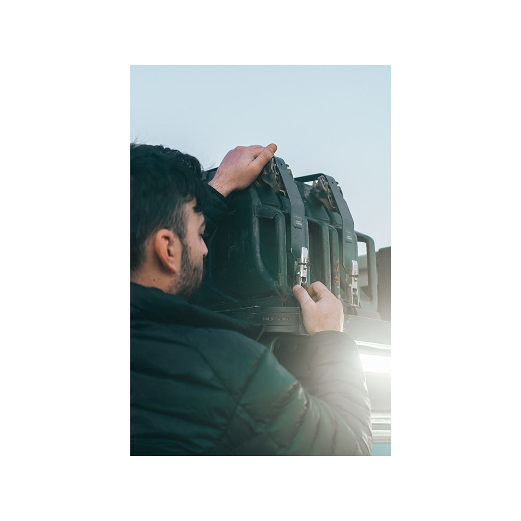 Doppel-Reservekanister-Halterung von Front Runner