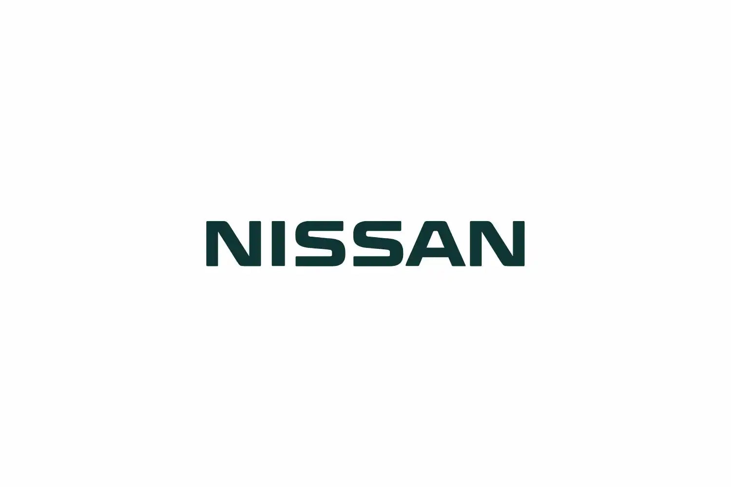 Dunkelgrünes Nissan-Textlogo in einer einfachen, modernen Schriftart.