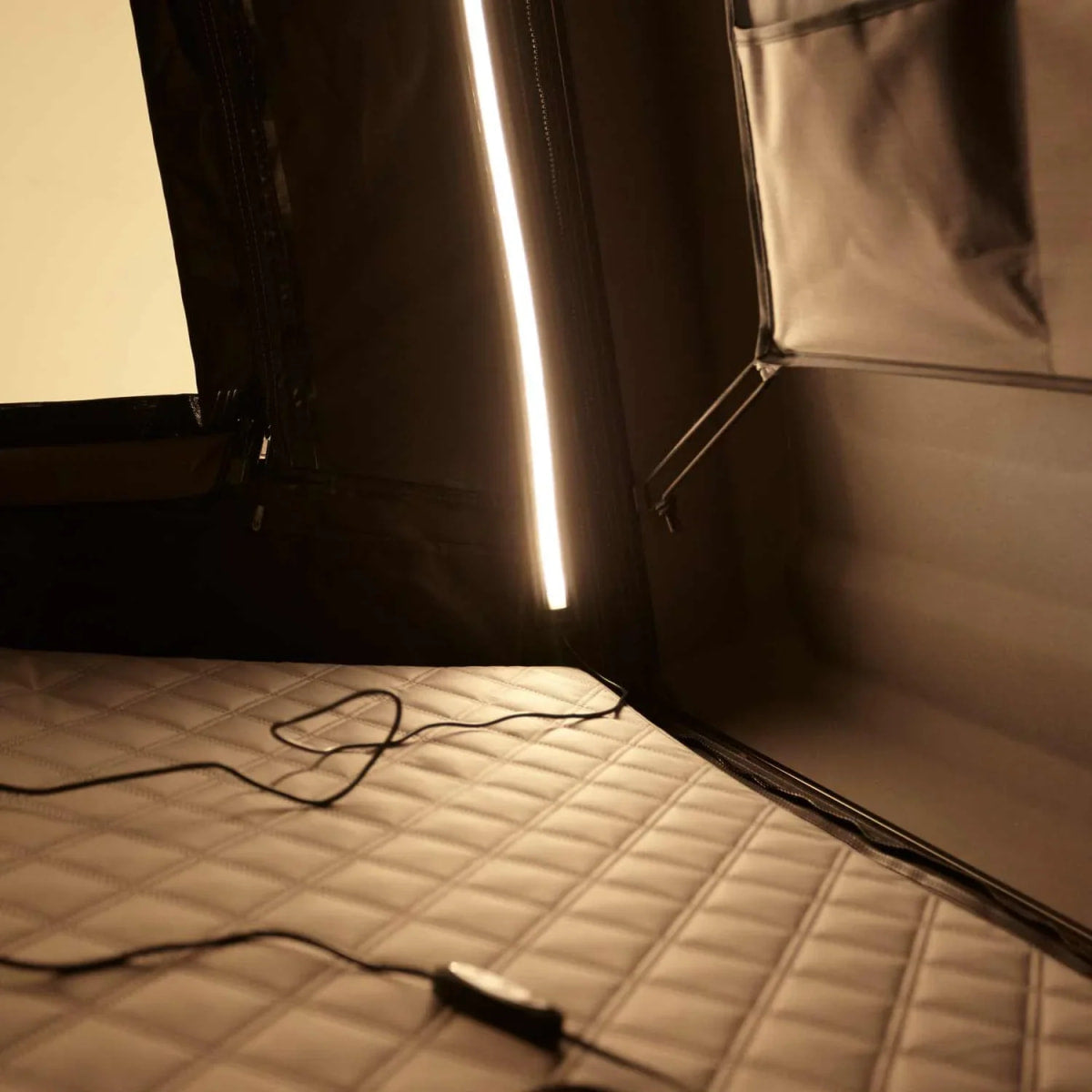 Hybrid-Dachzelt TEAK 2.0 - Hybrid Dachzelt