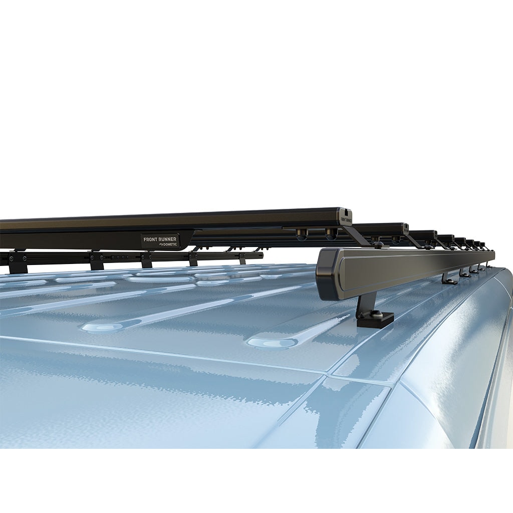 Mercedes Benz Sprinter (L2H1 / 144in MWB / Standard Dach)