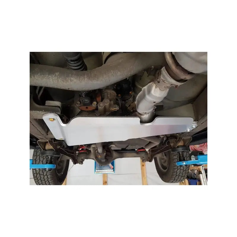 Unterfahrschutz für SUZUKI Jimny I Typ FJ VERTEILERGETRIEBE / MITTE aus 8 mm Aluminium von Trekfinder