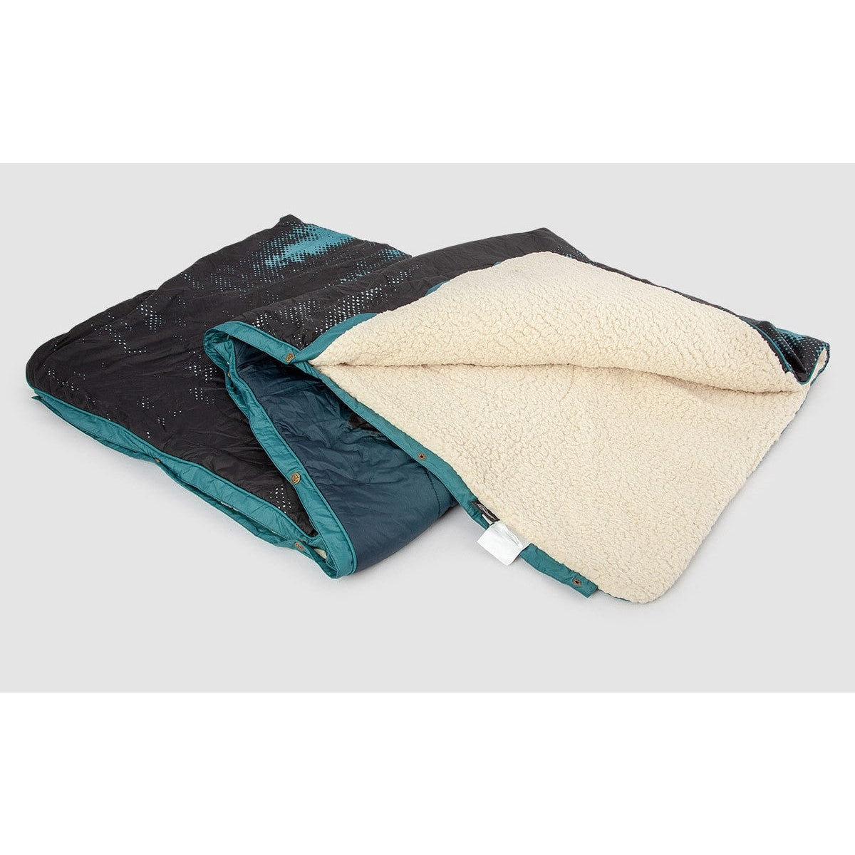 VICKYWOOD Cloudy Touch Kissendecke - Ausrüstung