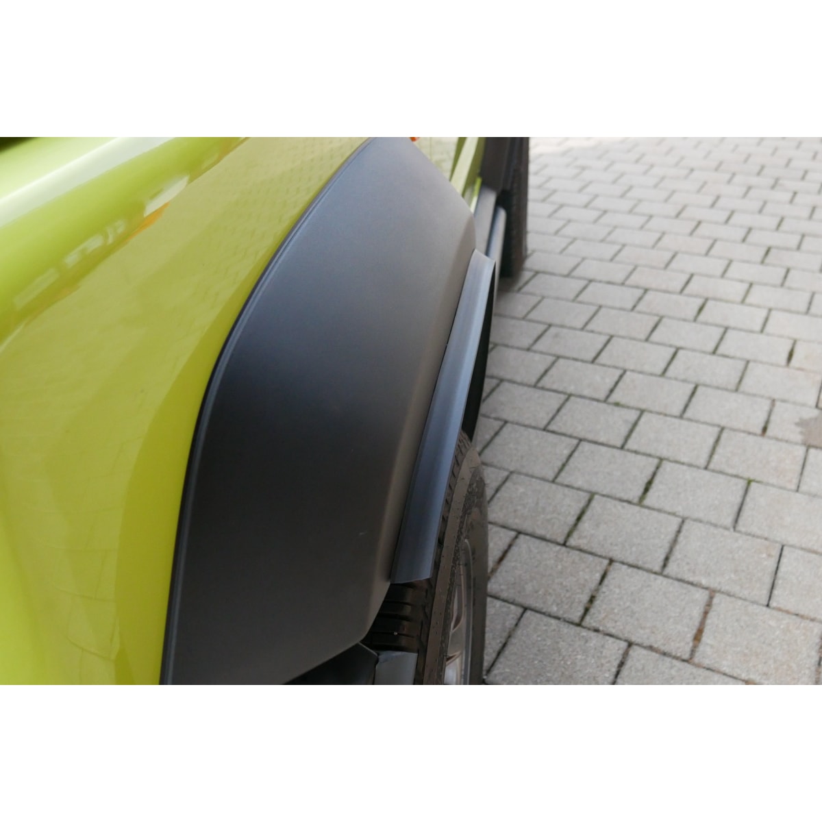 Kotflügelverbreiterung -4 Stück- je 150cm lang in 23mm