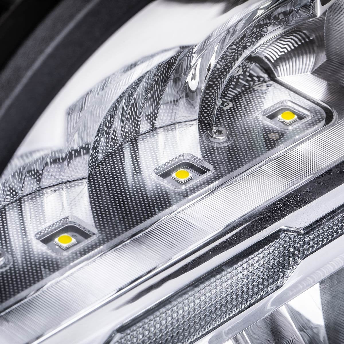 Lightpartz 9 LED UltraLux Fernscheinwerfer RedTyphoon -