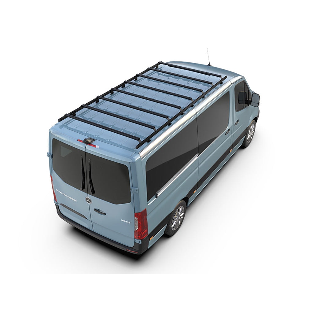 Mercedes Benz Sprinter (L2H1 / 144in MWB / Standard Dach)