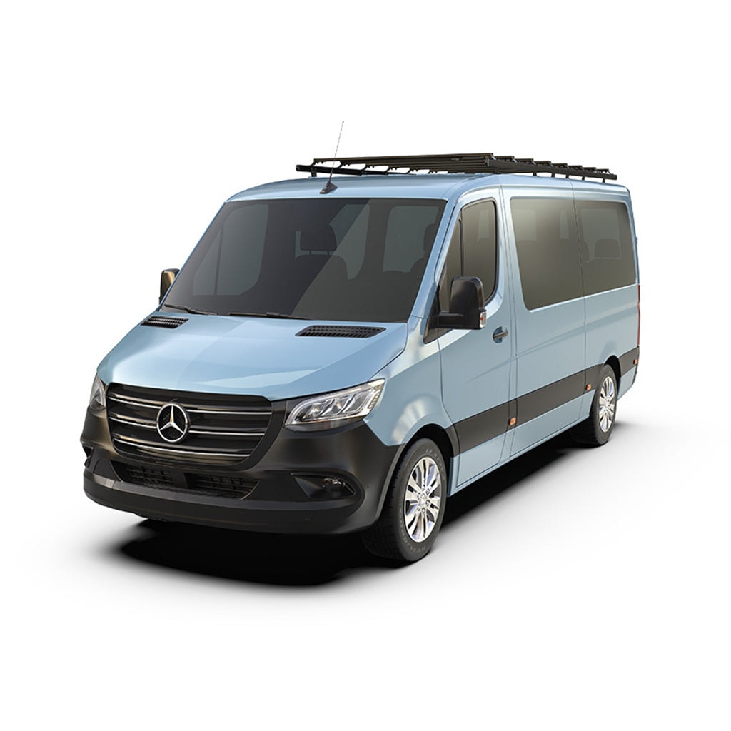 Mercedes Benz Sprinter (L2H1 / 144in MWB / Standard Dach)