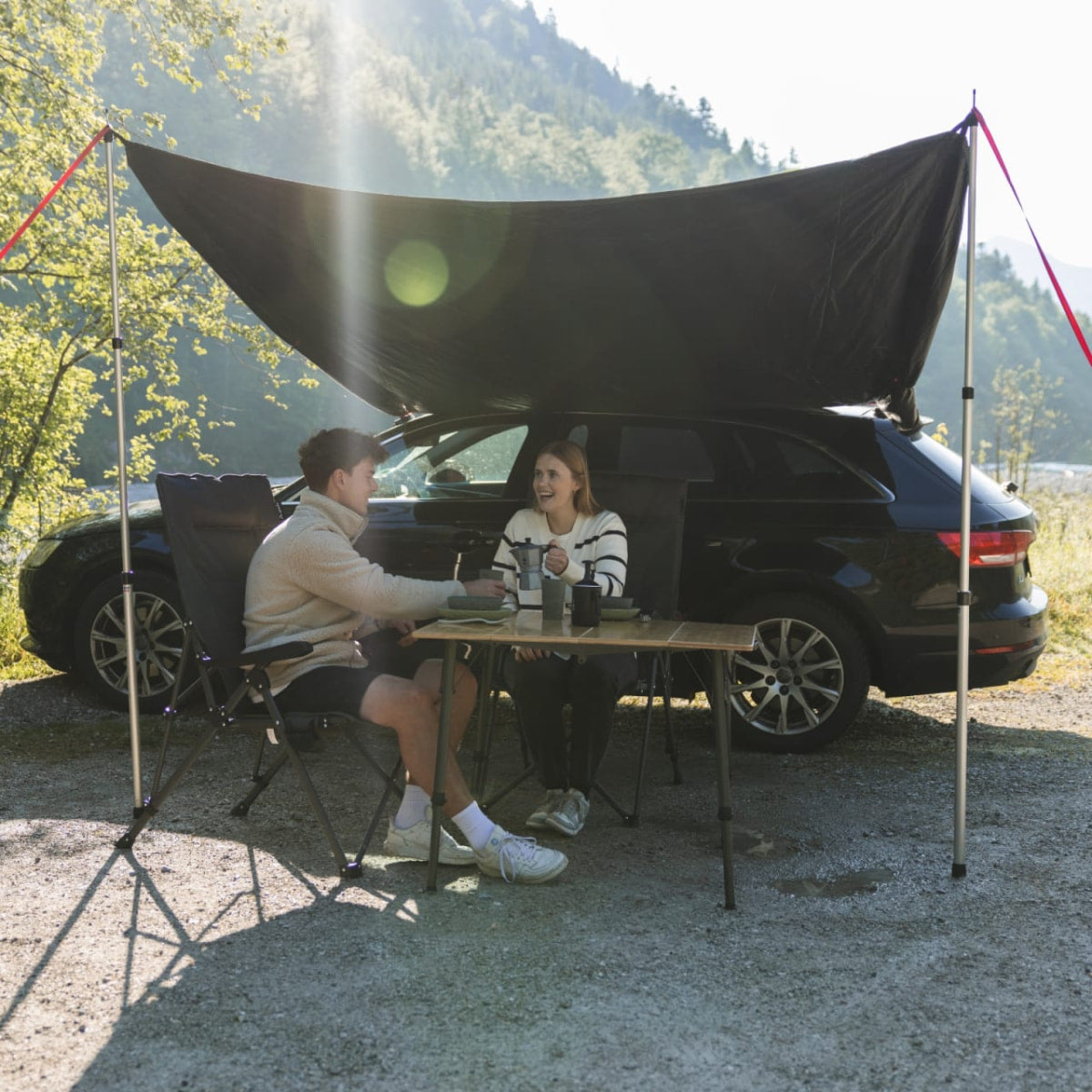 Motor Tarp Universal von qeedo - Sonnensegel