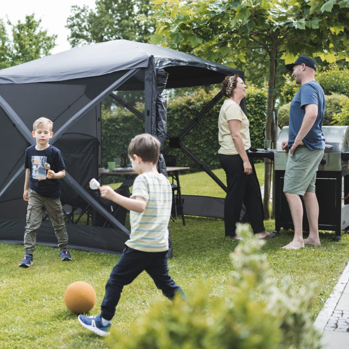 Quick Hub Square von qeedo - Pavillon