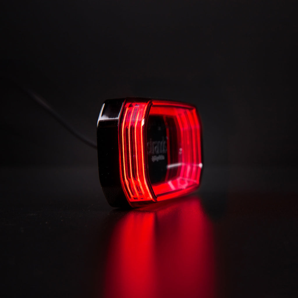 Strands FOR9T SKALA Rotes POSITIONSLICHT