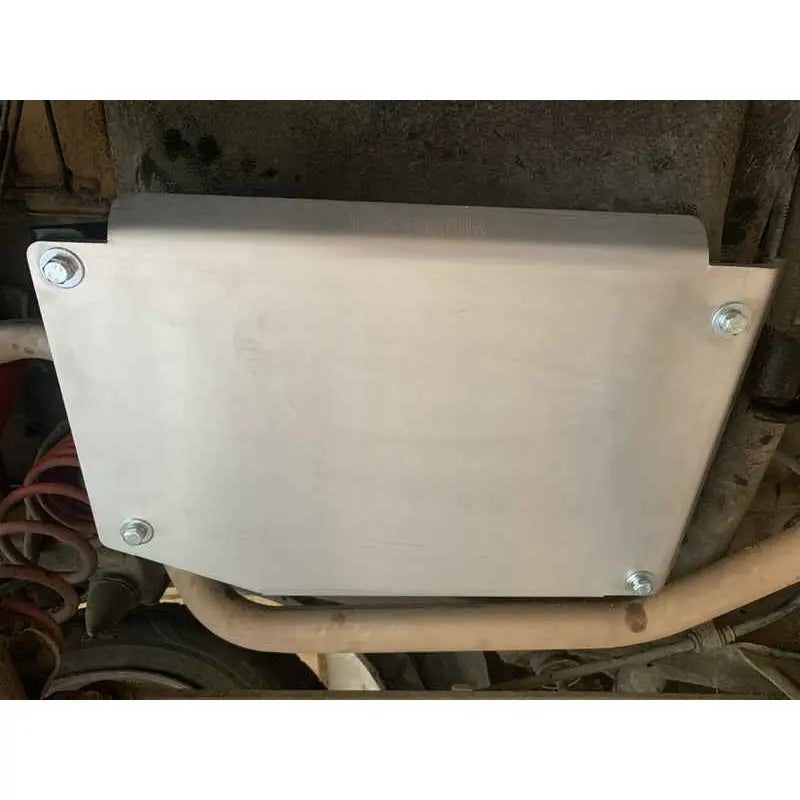 Unterfahrschutz für SUZUKI Jimny I Typ FJ TANK / HINTEN aus 8 mm Aluminium von Trekfinder