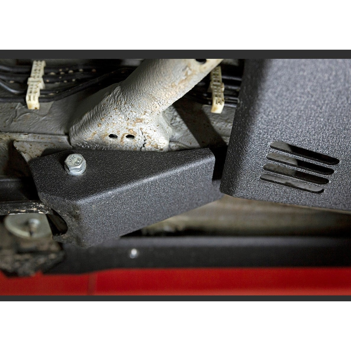 Unterfahrschutz Aufnahme Längslenker für Suzuki Jimny II - 